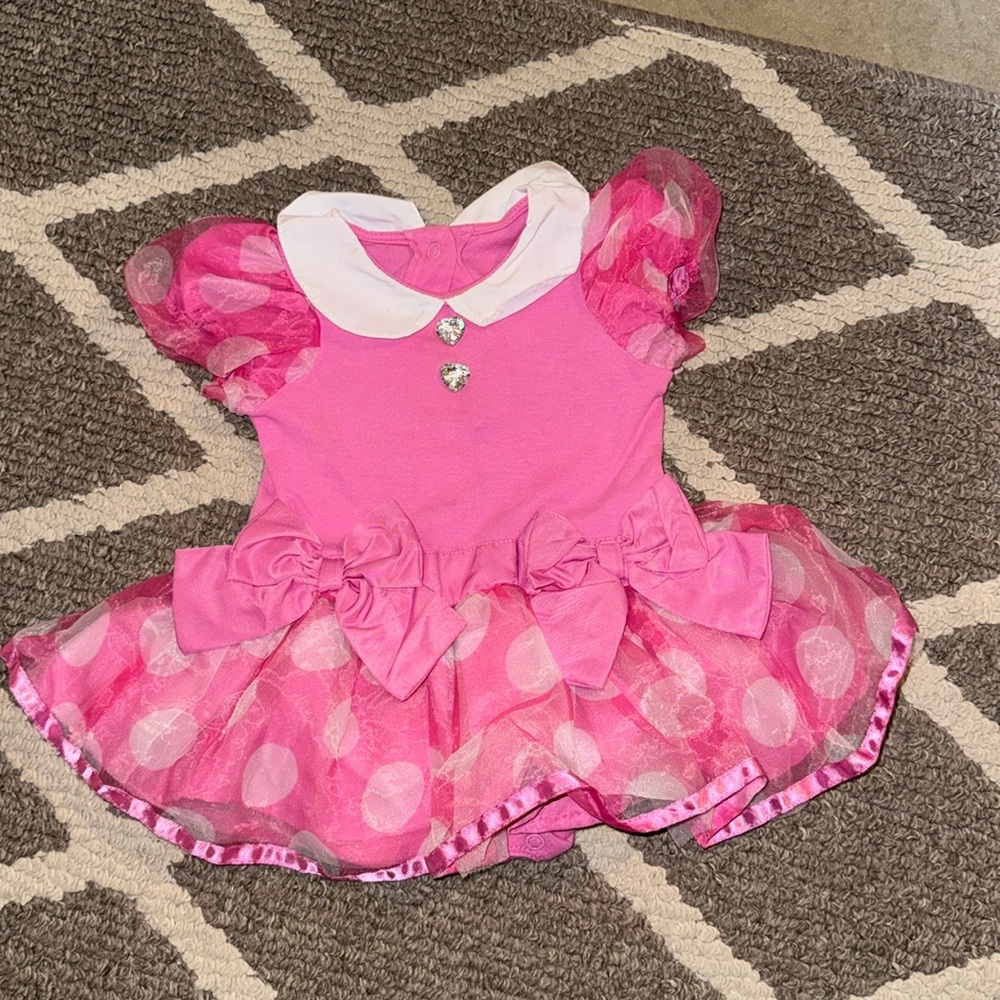 9-12 month Disney Baby Minnie Mouse onsie dress. Like new condition.